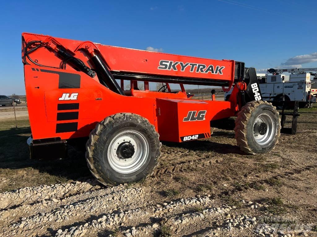 SkyTrak 8042 텔러 핸들러