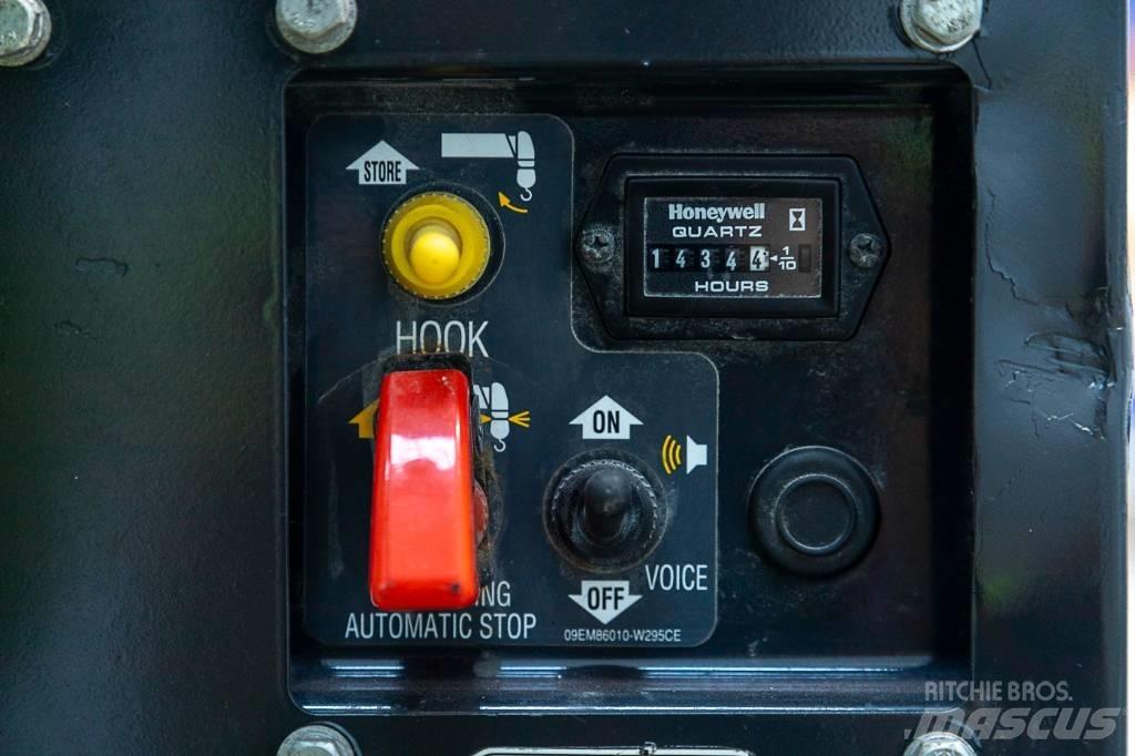 Unic URW-295-WBE 미니 크레인
