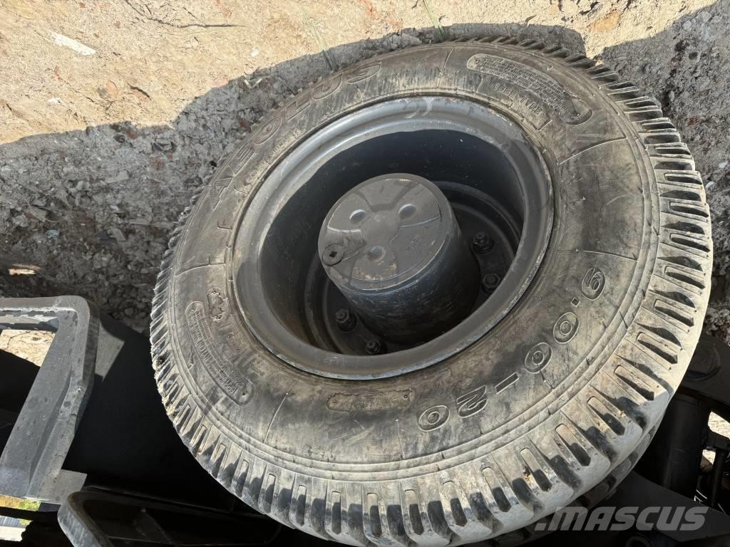 Hyundai R 150 W-9  휠 굴삭기