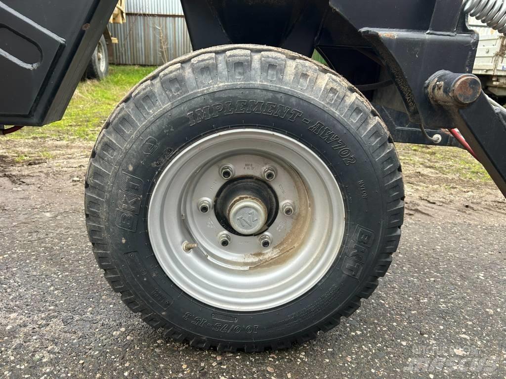New Holland CX 880 콤바인 수확기