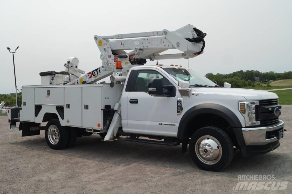 Ford F 550 XL SD 트럭 탑재 고소작업대
