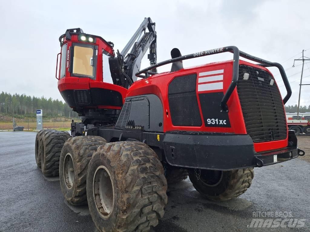 Komatsu 931XC 원목 하베스터