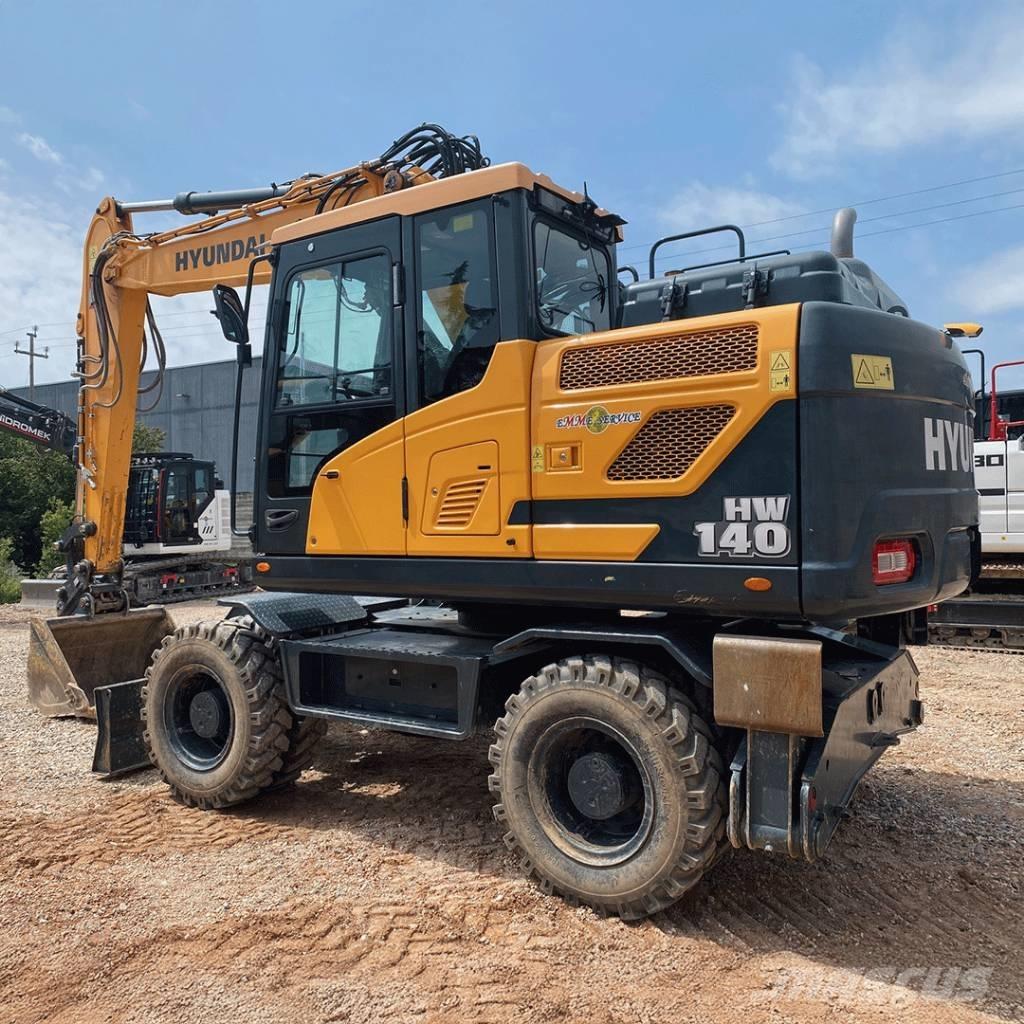 Hyundai HW140  휠 굴삭기