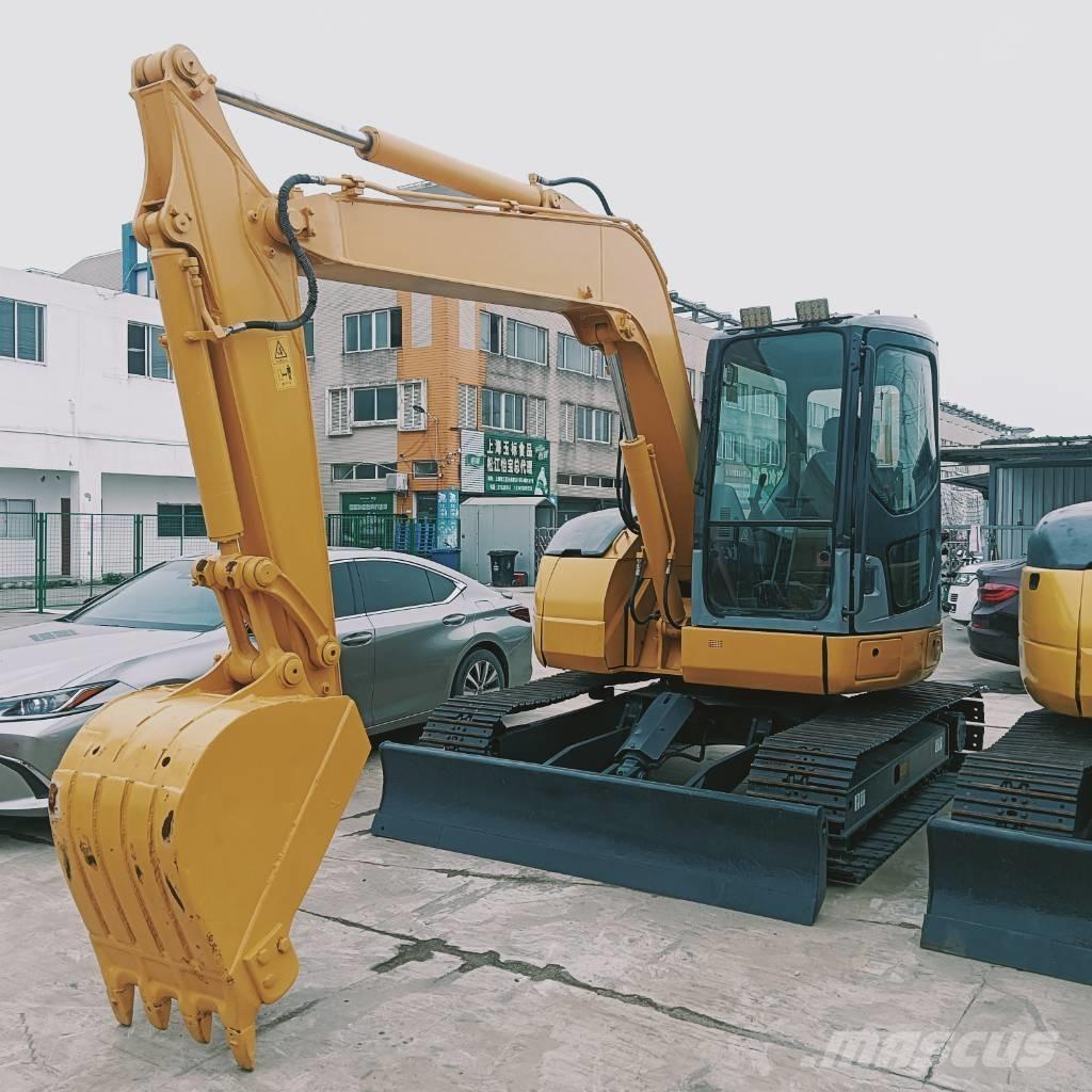Komatsu PC 78 US 대형 굴삭기 29톤 이상