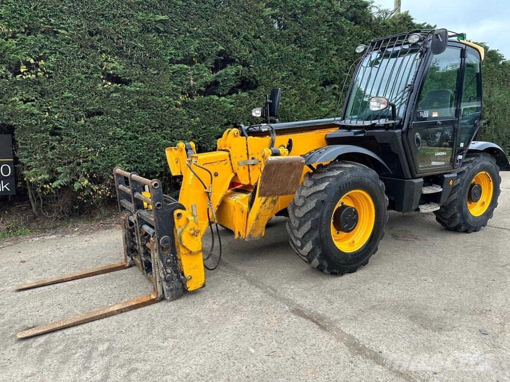 JCB 535-125 텔러 핸들러