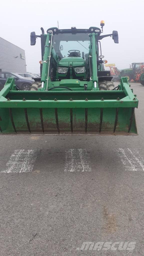 John Deere 6R120 트랙터