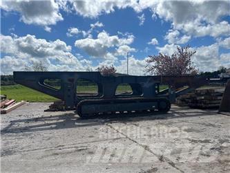 Sandvik QJ 341 이동식 분쇄기