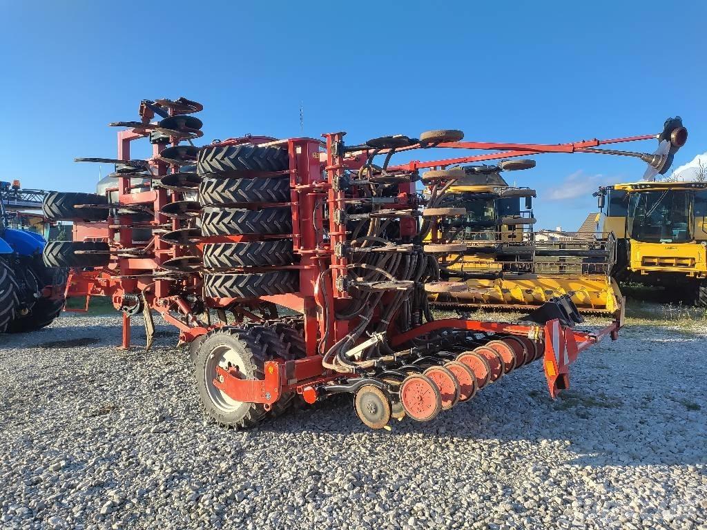 Horsch Focus 6 TD 드릴