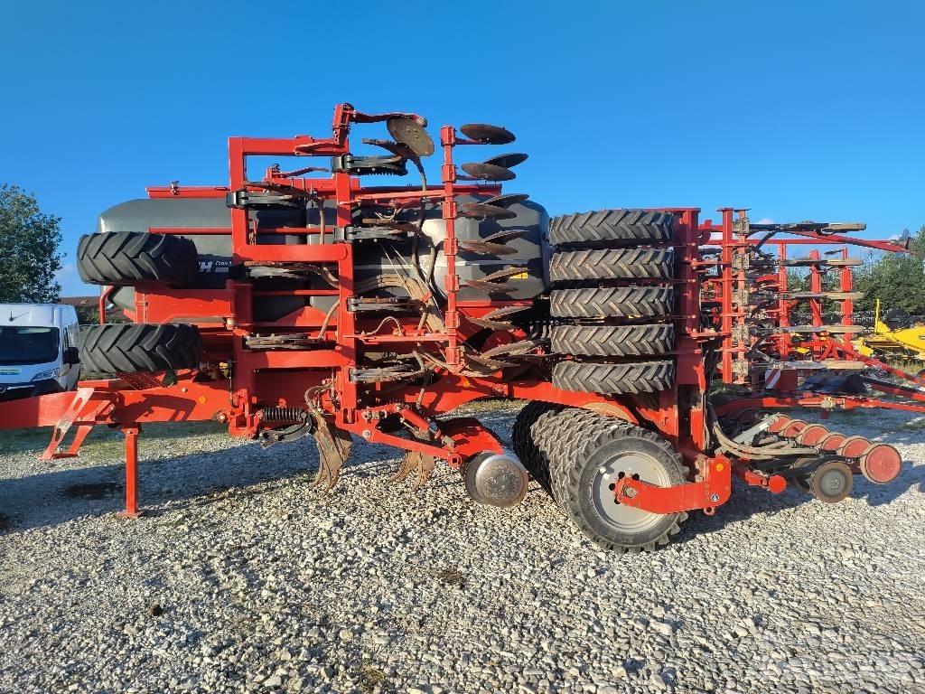 Horsch Focus 6 TD 드릴