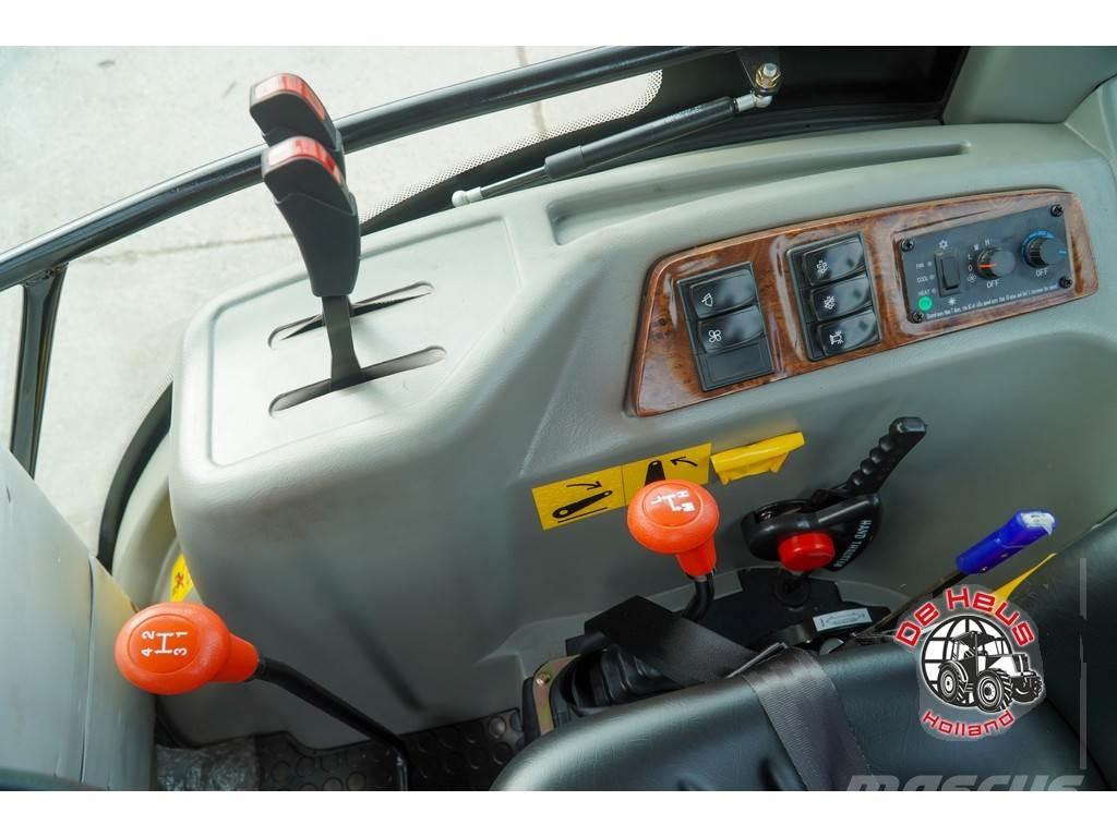 YTO NMF704C 트랙터