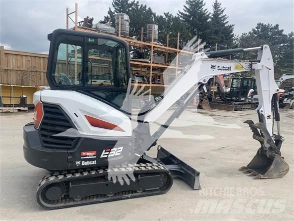 Bobcat E32i 소형 굴삭기 7톤 미만