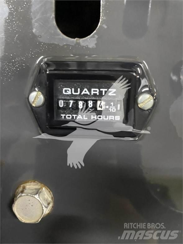 Bobcat MT100  스키드로더