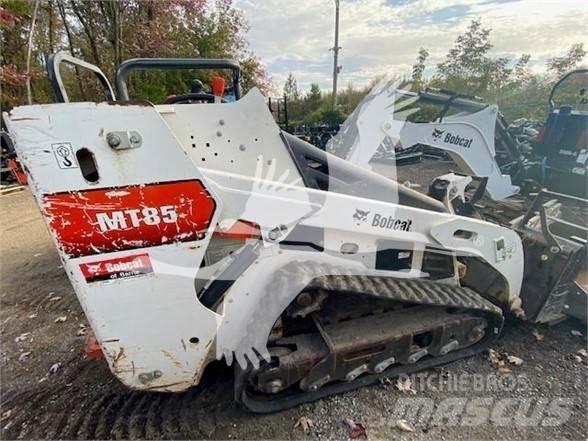 Bobcat MT85  스키드로더