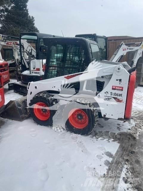 Bobcat S450  스키드로더