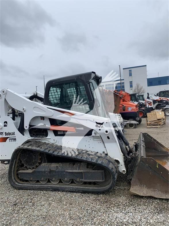 Bobcat T770  스키드로더