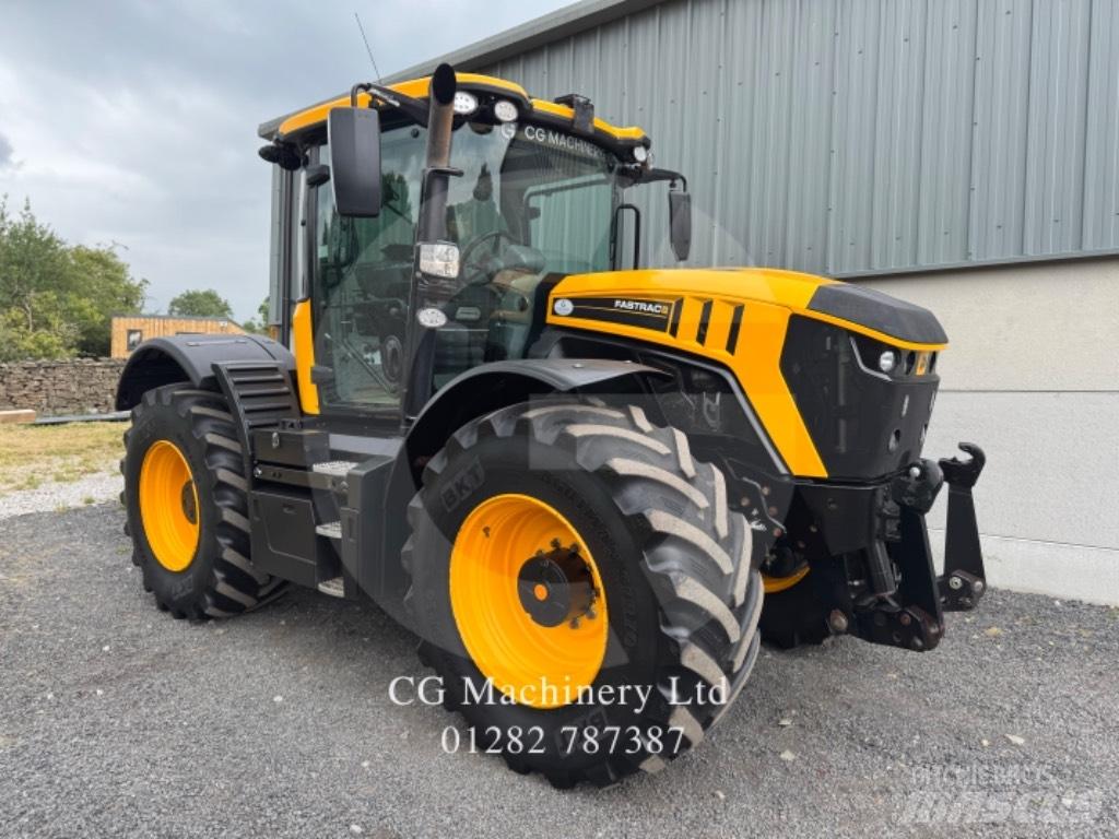 JCB Fastrac 4220 트랙터