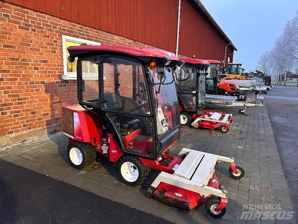 Ventrac 3200 탑승형 잔디깎기
