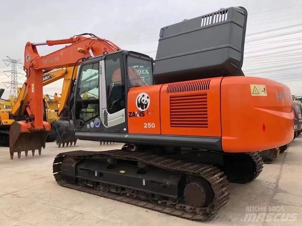 Hitachi ZX 250 대형 굴삭기 29톤 이상