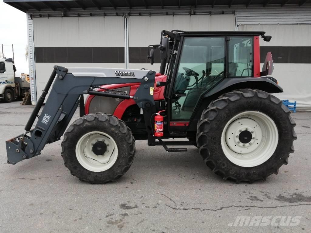 Valtra A 95 트랙터