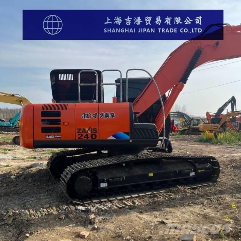 Hitachi ZX 240 대형 굴삭기 29톤 이상
