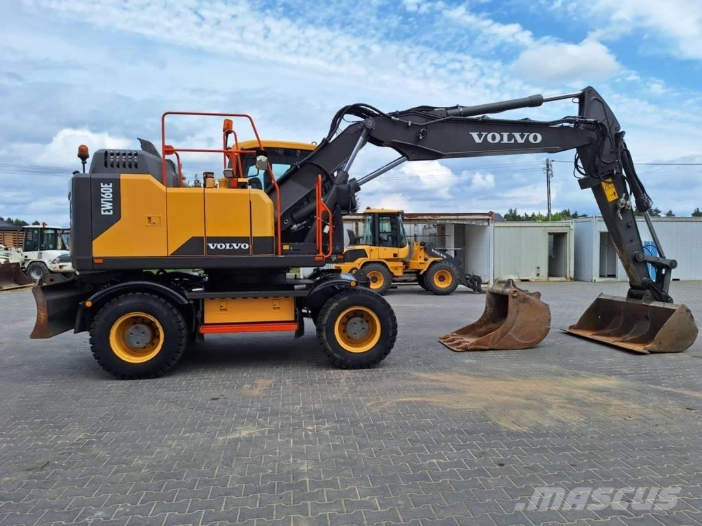 Volvo EW 160 E  휠 굴삭기