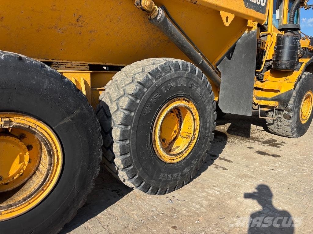 Volvo A 25 D 연결식 홀러