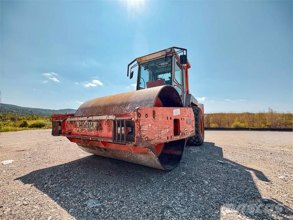 Hamm 4011 트윈 드럼 롤러