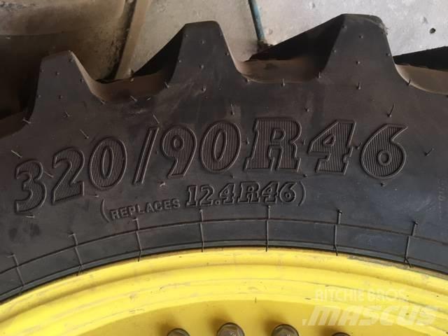 John Deere 6820 타이어, 휠 및 림