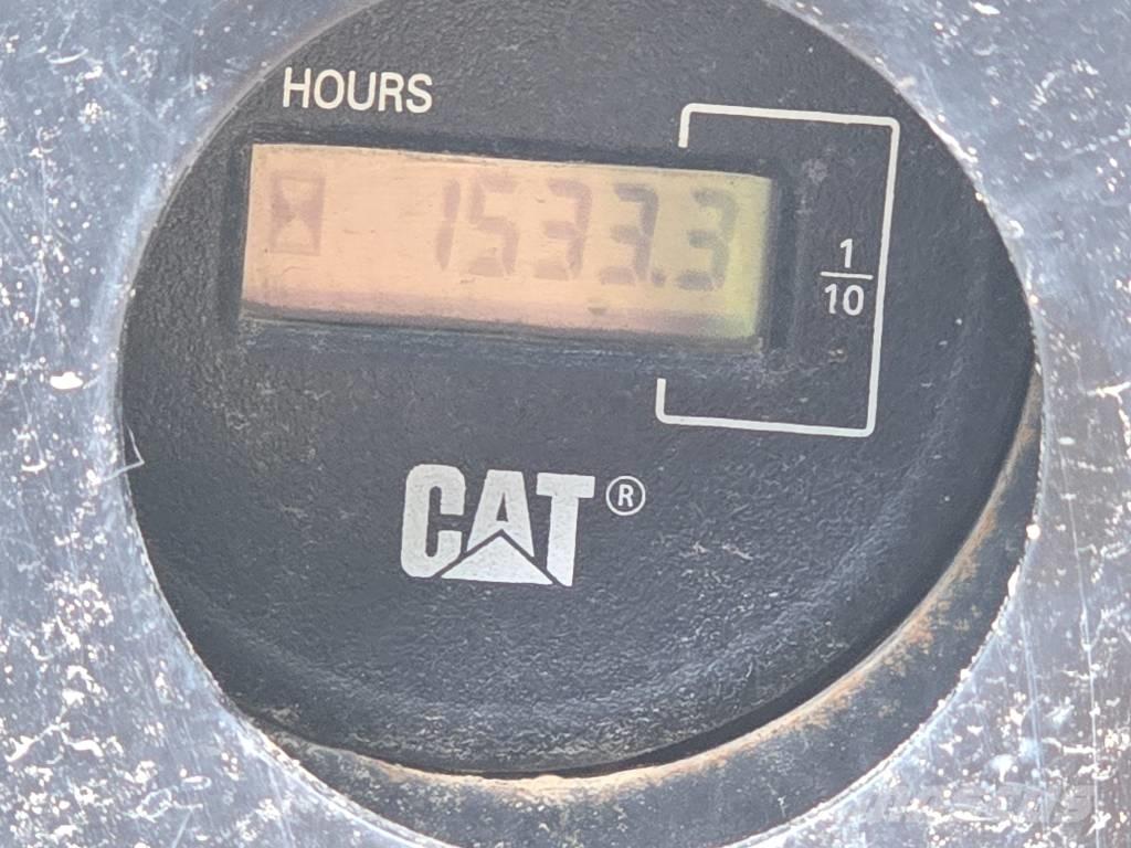 CAT 305.5 E CR 소형 굴삭기 7톤 미만