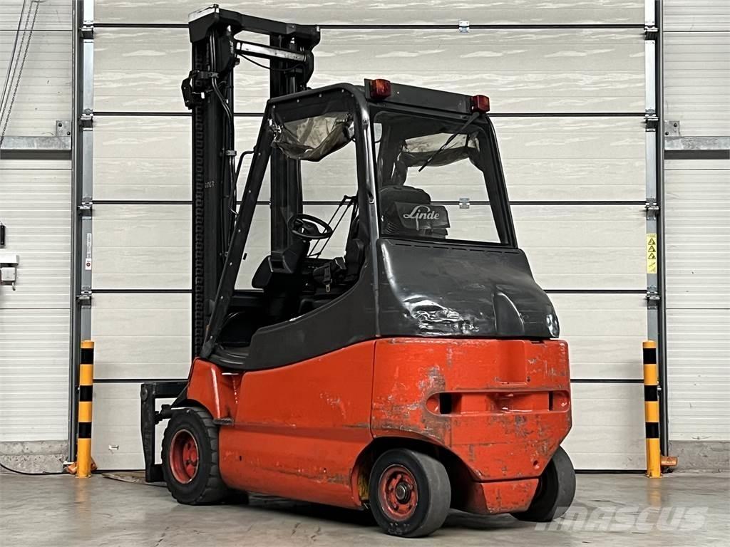 Linde E30 / 03 / 600 전동 지게차