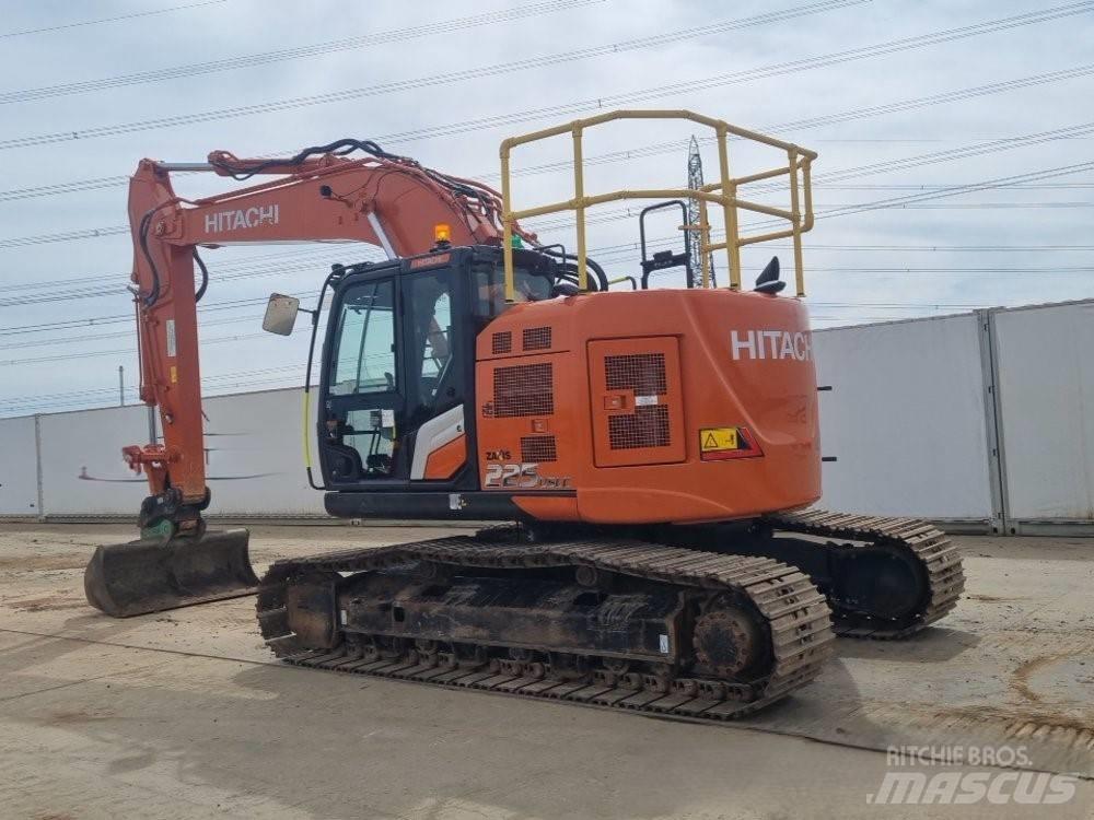 Hitachi ZX225USLC-7 대형 굴삭기 29톤 이상