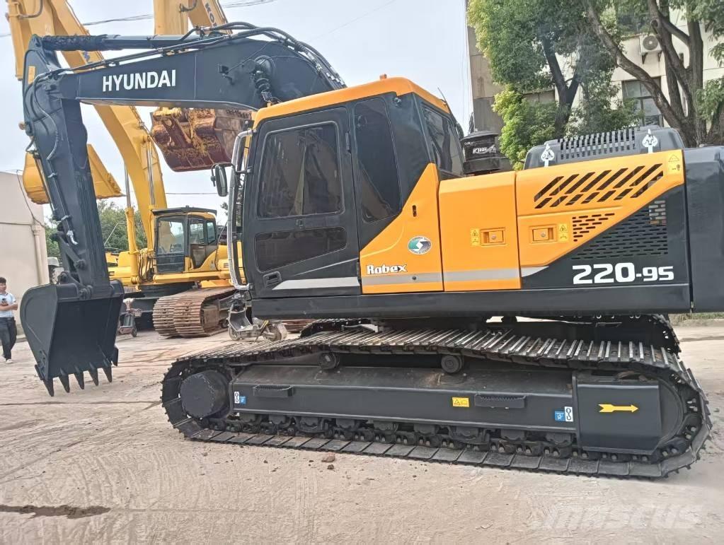 Hyundai 220LC-9S 대형 굴삭기 29톤 이상