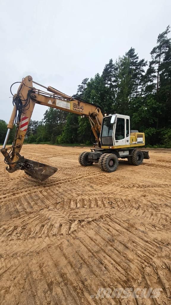 Liebherr 904  휠 굴삭기