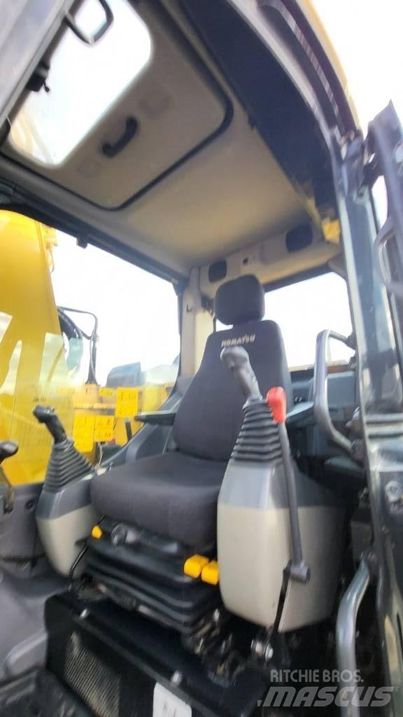 Komatsu PC 138 US-11 대형 굴삭기 29톤 이상