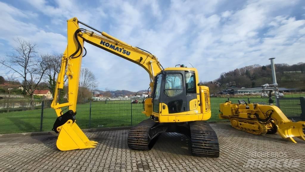 Komatsu PC 138 US-11 대형 굴삭기 29톤 이상