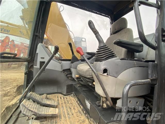 Komatsu PC138US 대형 굴삭기 29톤 이상