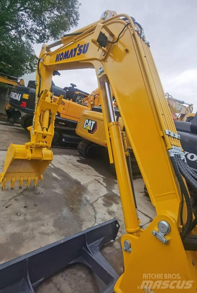 Komatsu PC 56-7 소형 굴삭기 7톤 미만