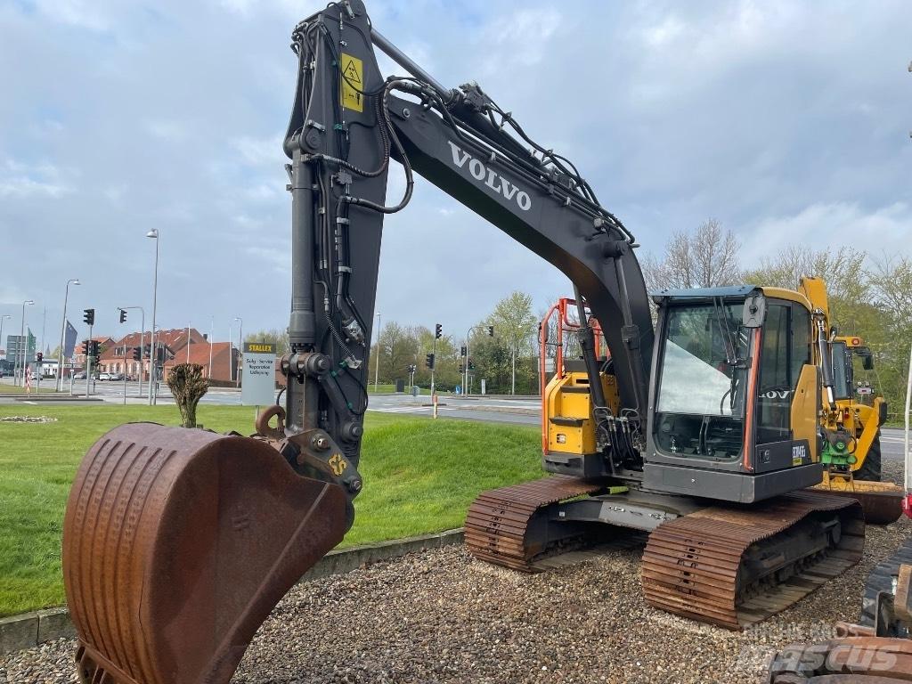 Volvo ECR145E 대형 굴삭기 29톤 이상