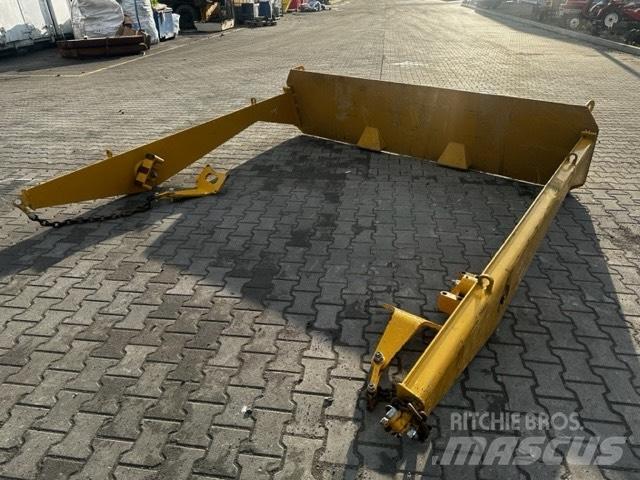 CAT 725 TAIL GATE 연결식 홀러
