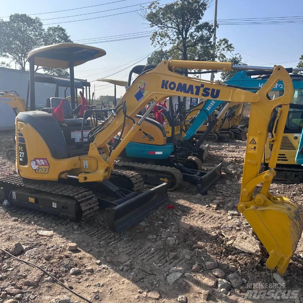 Komatsu PC 27 대형 굴삭기 29톤 이상