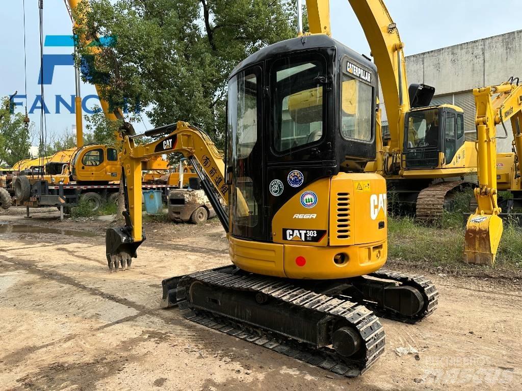 CAT 303 CR 대형 굴삭기 29톤 이상