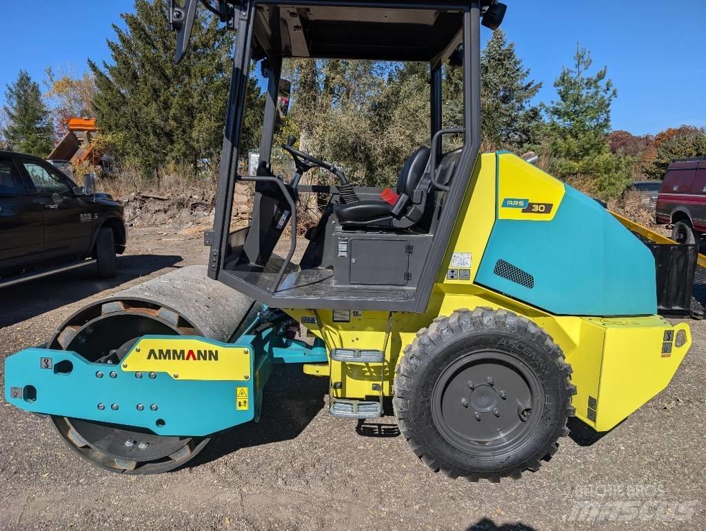 Ammann ARS30 싱글 드럼 롤러