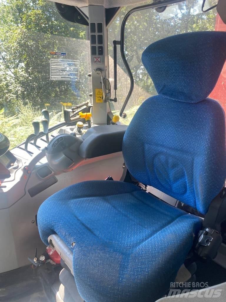 New Holland T6 175 트랙터