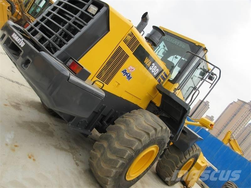 Komatsu WA 380  휠로우더