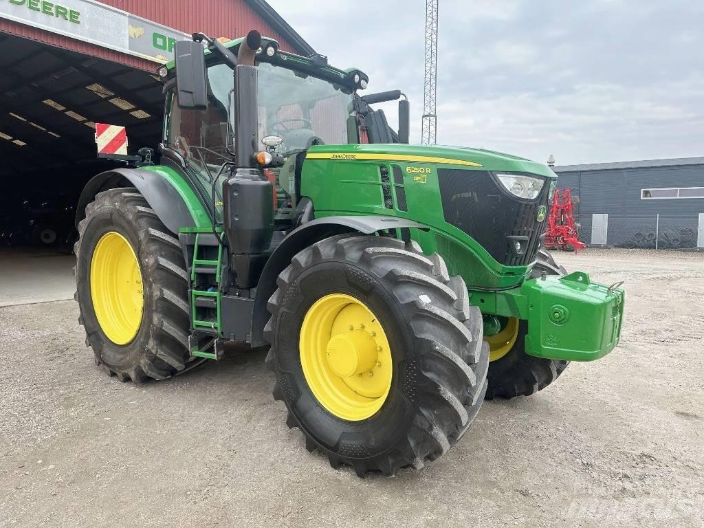 John Deere 6250R 트랙터