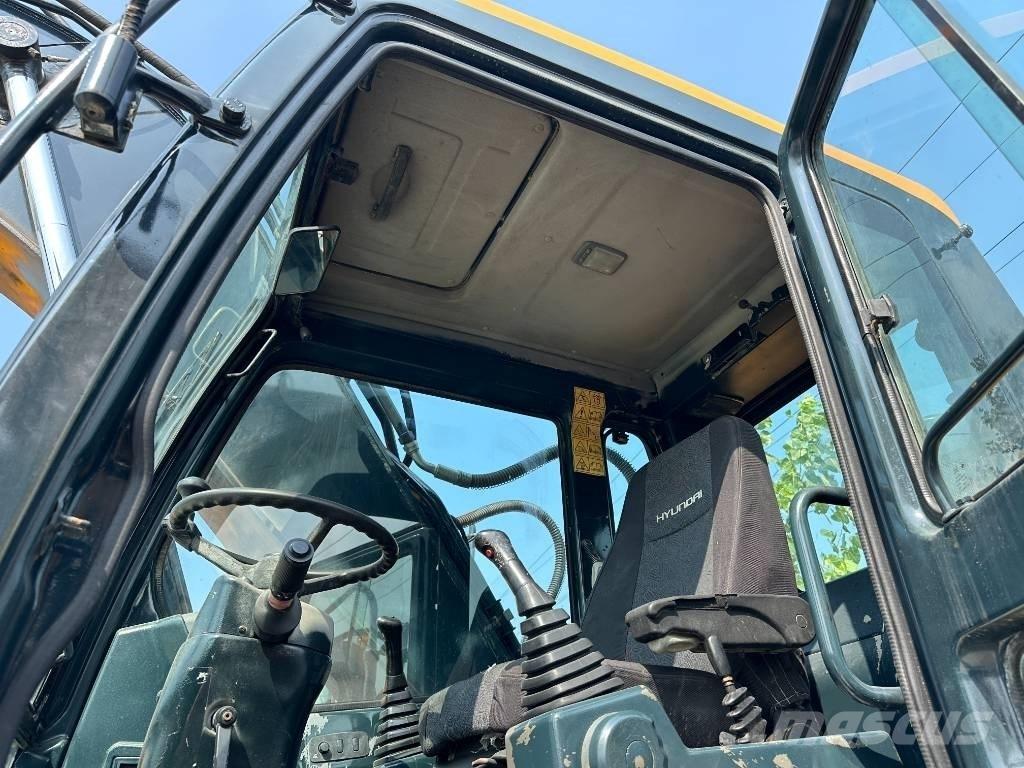 Hyundai 210W-9  휠 굴삭기