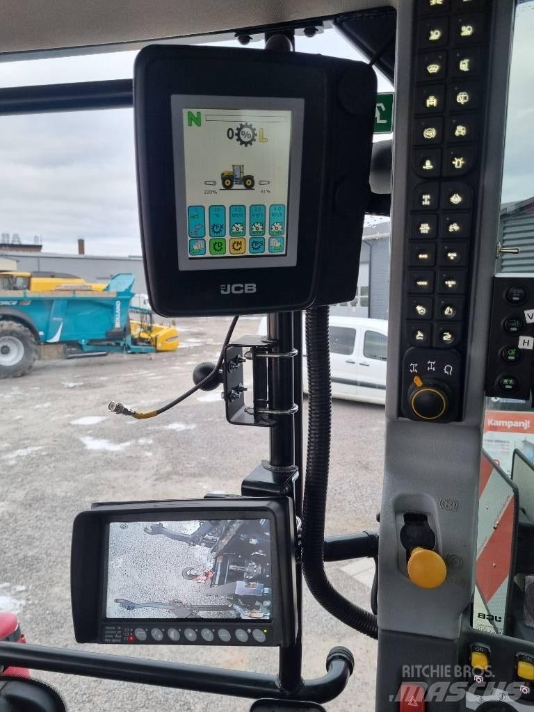 JCB Fastrac 4220 트랙터