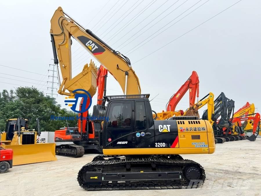 CAT 320D2L 대형 굴삭기 29톤 이상