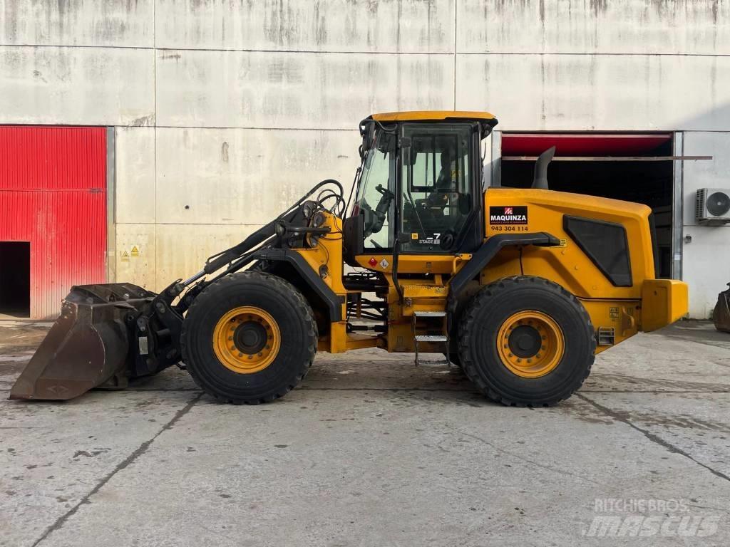 JCB 427 HT  휠로우더