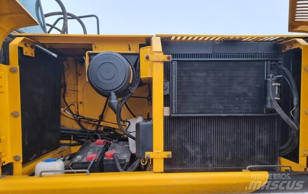 JCB JS 220 LC 대형 굴삭기 29톤 이상